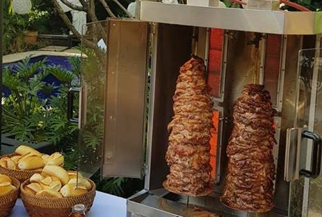 Churrasco grego ganha versão gourmet em Santo André